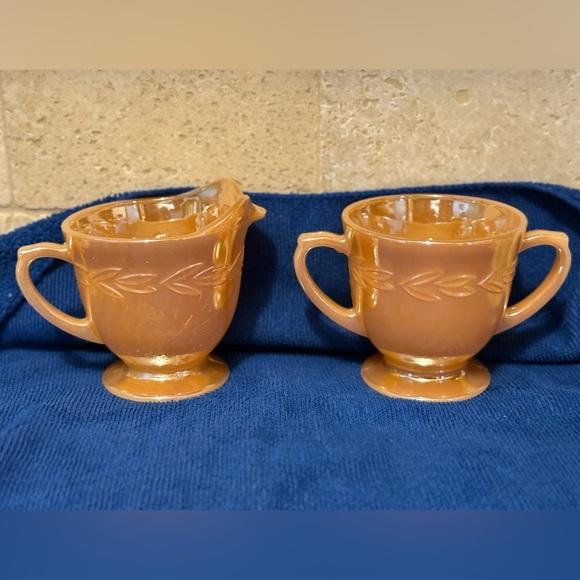 Fire King Peach Lustre Creamer & Sugar Bowl set, featuring the "Laurel" pattern - Picture 1 of 7